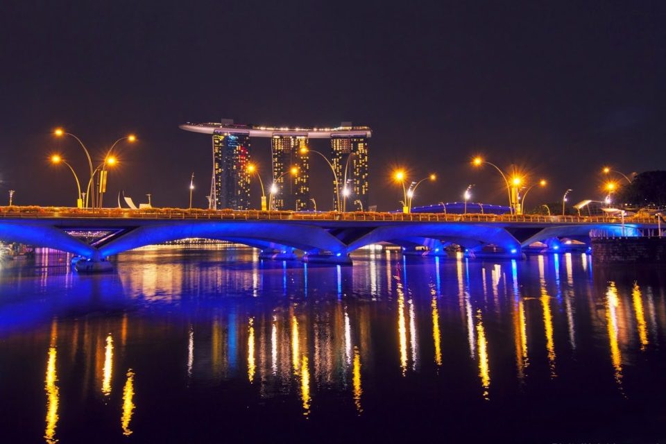 Esplanade Bridge & Benjamin Sheares’ Bridge – Singapore